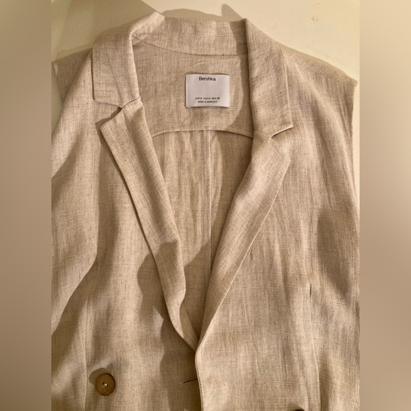 NWOT Long linen cardigan/vest with 4 buttons - Picture 2 of 6
